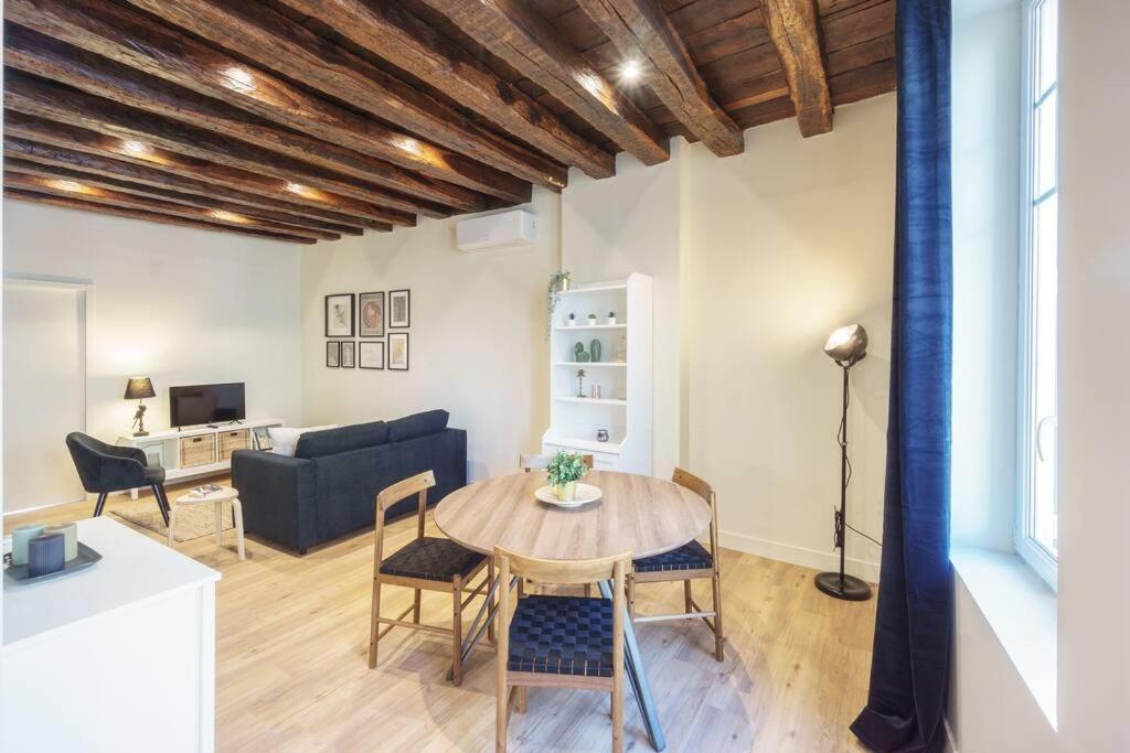 Elegance Moderne En Centre-Ville Châteauroux Kültér fotó